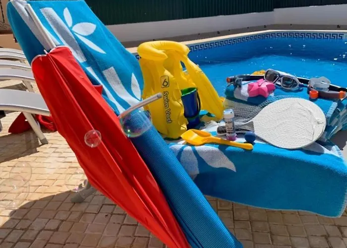 Дом отдыха Casa Roseiras Феррагуду